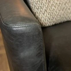 Now’s Home Fauteuils Fauteuil En Cuir De Vache Noir -Magasin De Chaises fauteuil en cuir de vache noir 2