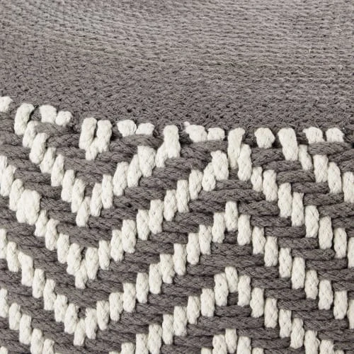 Pouf en coton gris et blanc Maisons Du Monde Poufs Pouf En Coton Gris Et Blanc -Magasin De Chaises pouf en coton gris et blanc 1000 14 25 157383 2